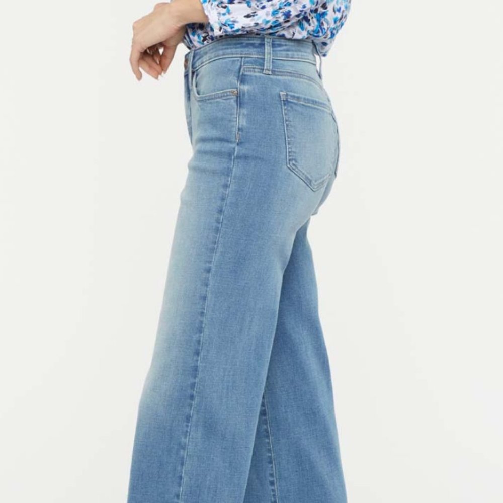 NYDJ Blue Wash Wide-Leg Jeans 4 NWOT Never Worn